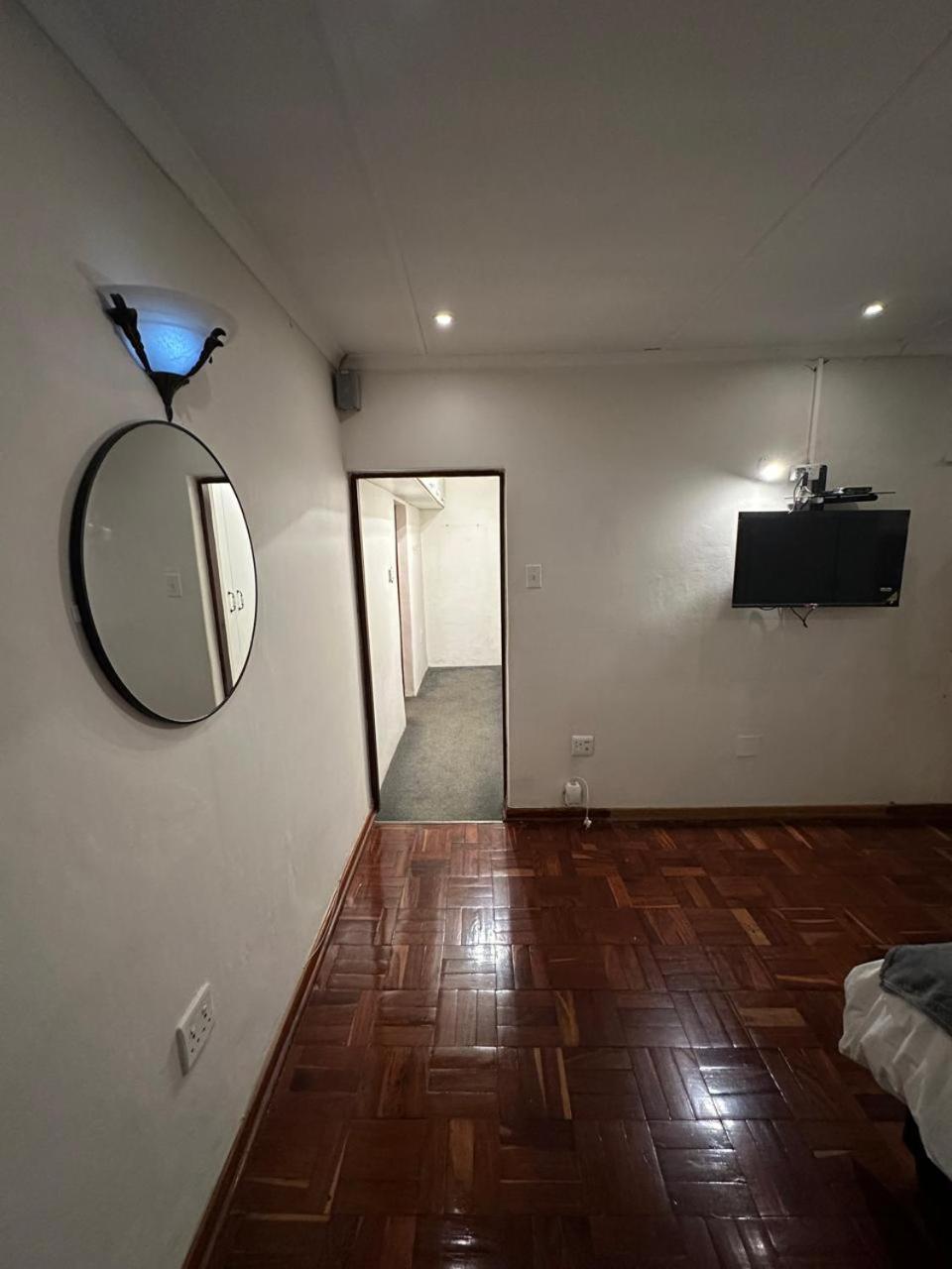 K-Lodge Pietermaritzburg Esterno foto
